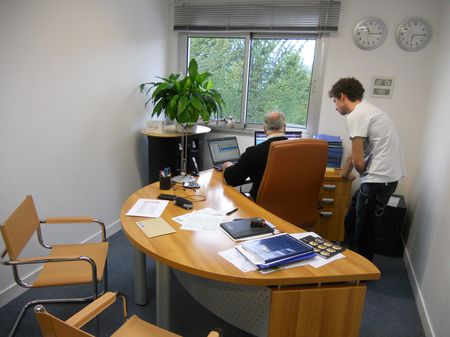 Les Locaux ID Agir bureau du boss
