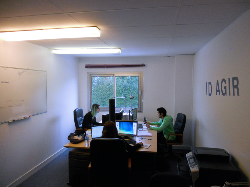 Equipe ID AGIR, Studio graphiste